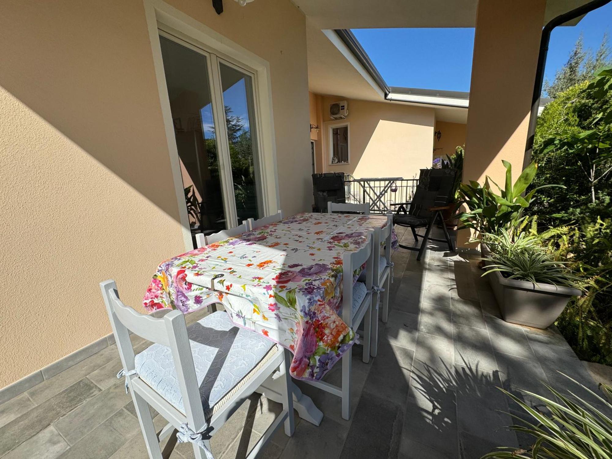 Villa Dei Fiori - Casa Vacanza Capoterra Buitenkant foto