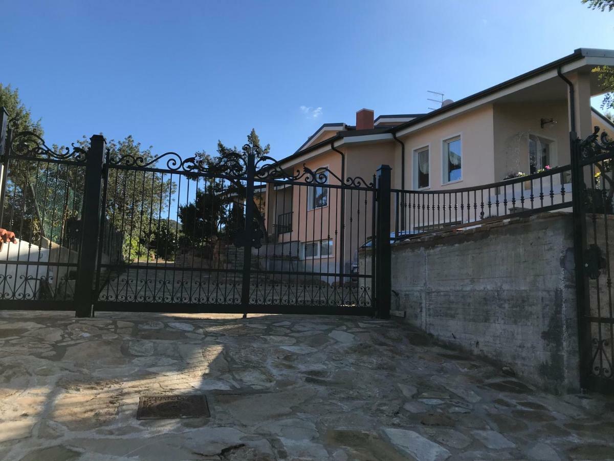 Villa Dei Fiori - Casa Vacanza Capoterra Buitenkant foto