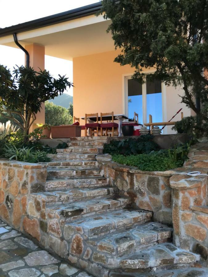 Villa Dei Fiori - Casa Vacanza Capoterra Buitenkant foto