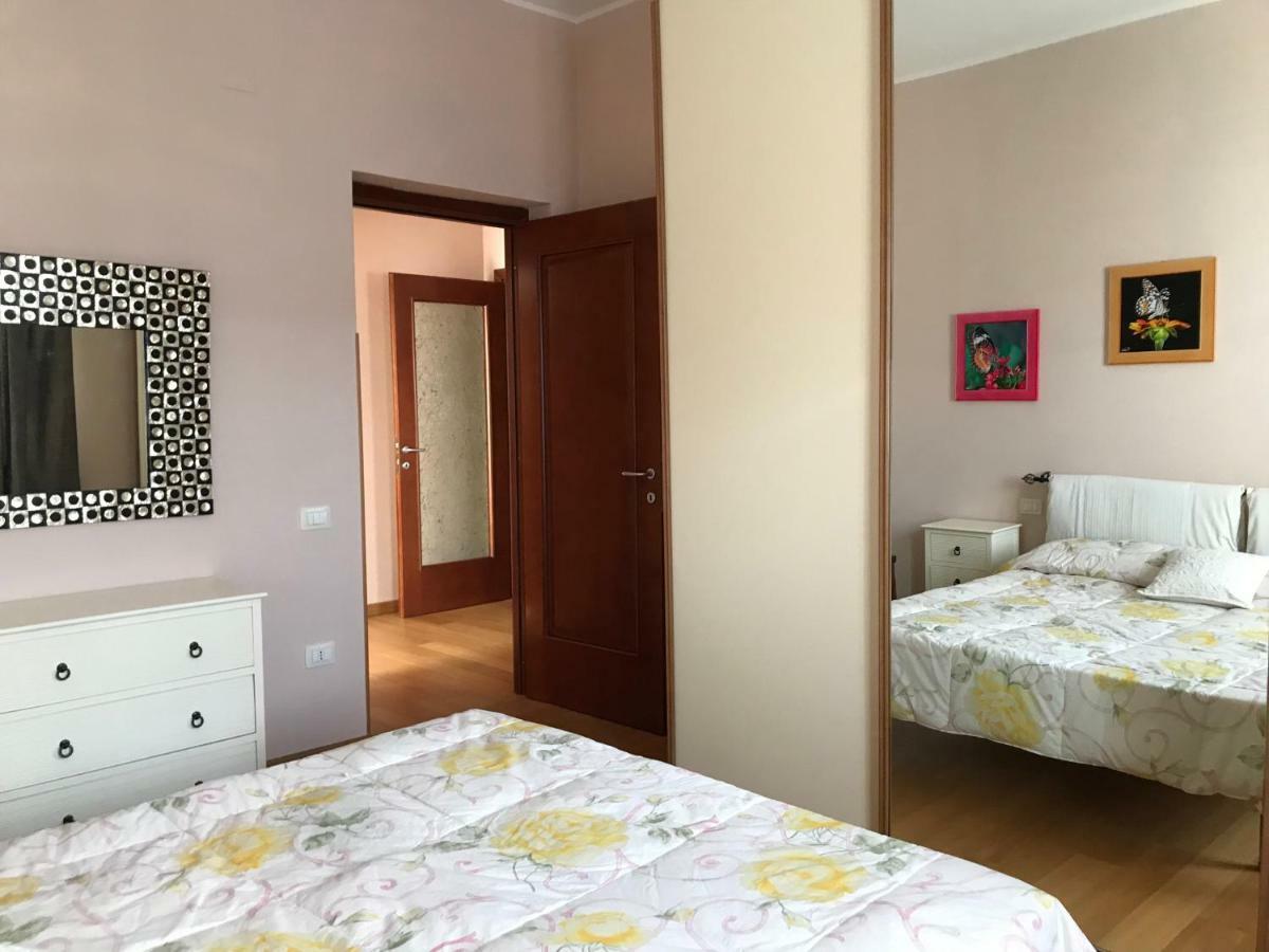 Villa Dei Fiori - Casa Vacanza Capoterra Buitenkant foto